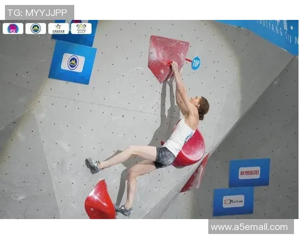 成都攀岩队的训练与挑战揭秘攀岩巨献展现团队精神与竞技状态 成都攀岩队的训练与挑战揭秘攀岩巨献展现团队精神与竞技状态